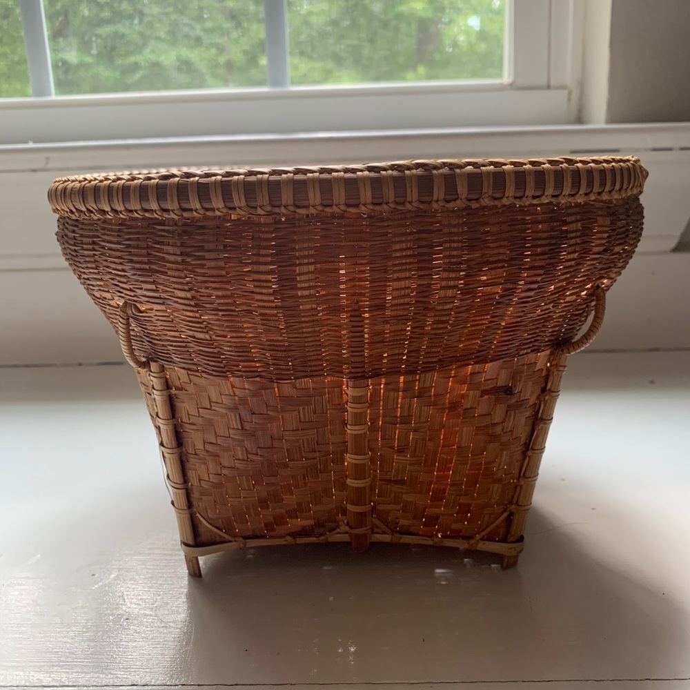 Wicker basket
